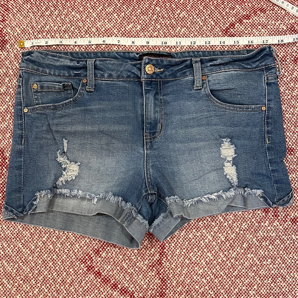 Distressed denim jean shorts